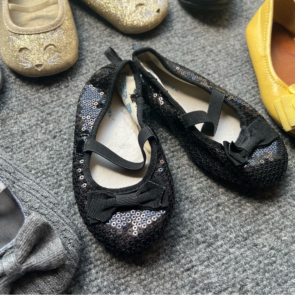 Assorted Ballet Flats Collection - Picture 5 of 9